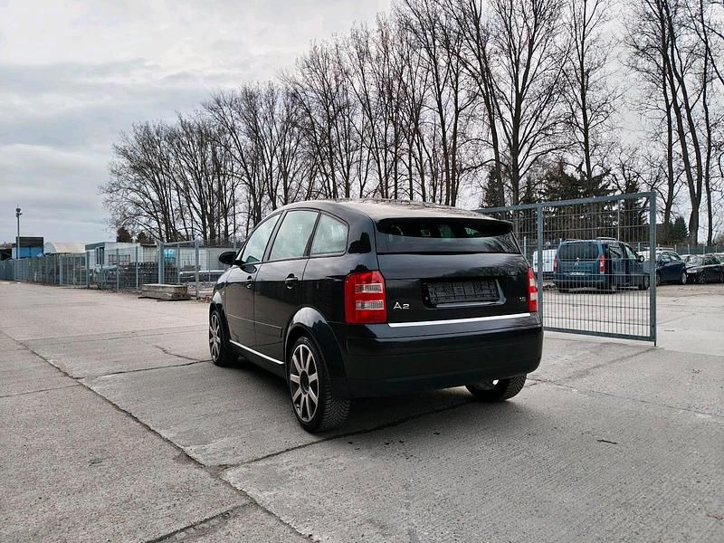 Gebraucht Audi A2 110 PS (80 kW) 2005 Schwarz Kleinwagen