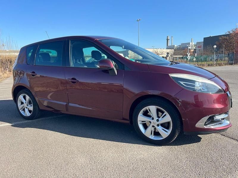 Gebraucht Renault Scénic III Authentique 110 PS (80 kW) 2012 Violet Van / Kleinbus