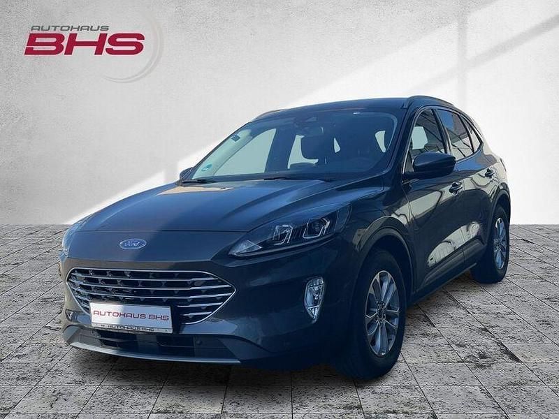 Gebraucht Ford Kuga Titanium 120 PS (88 kW) 2023 Silber SUV