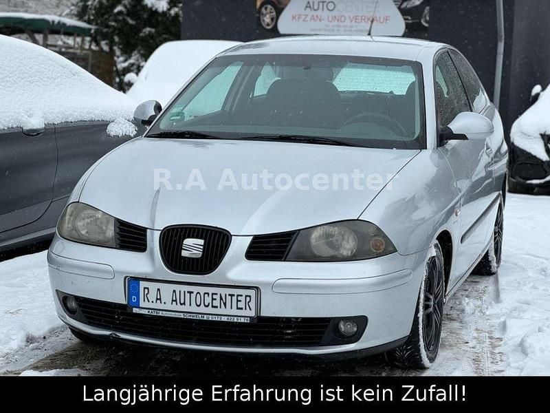 Silber Gebraucht 2005 Seat Ibiza Sport Kleinwagen | 800 € (Superpreis) - Bild 1/4