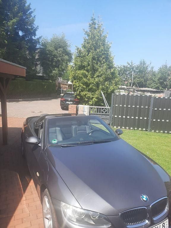 Gebraucht BMW 320 Cabriolet 170 PS (125 kW) 2008 Grau Cabrio