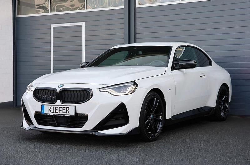 Gebraucht BMW 218 Performance 156 PS (114 kW) 2023 Alpinweiss iii Coupé