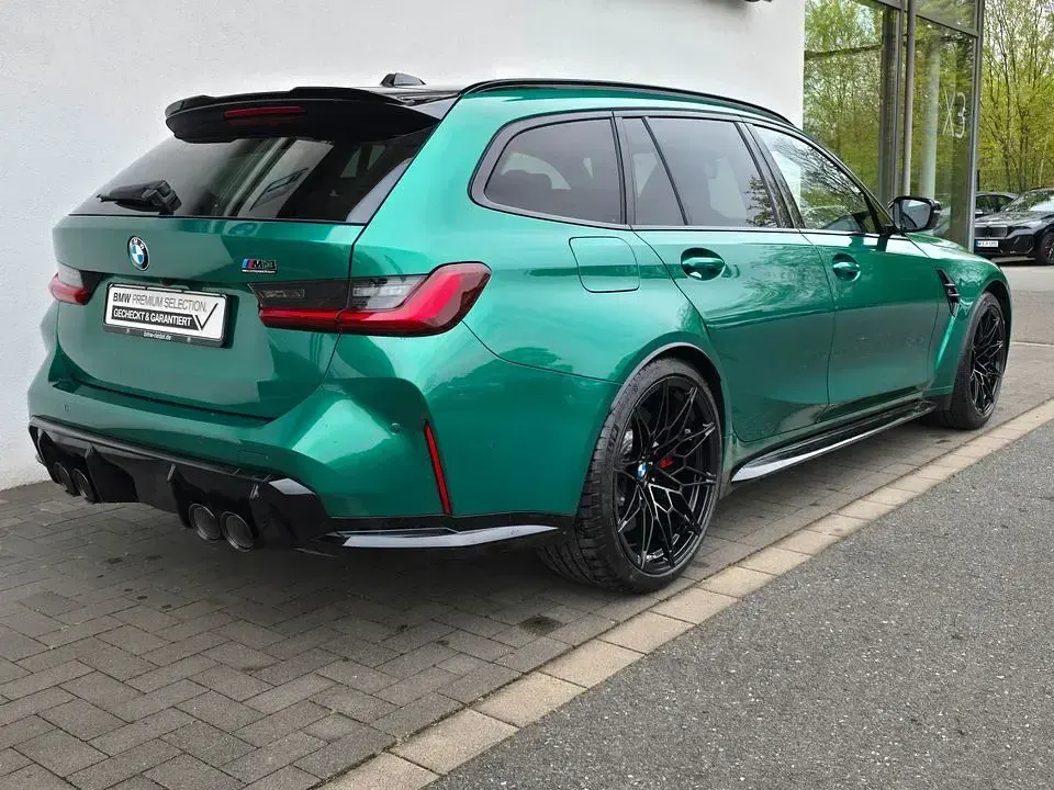 Gebraucht BMW M3 Performance 530 PS (389 kW) 2025 Grün Kombi