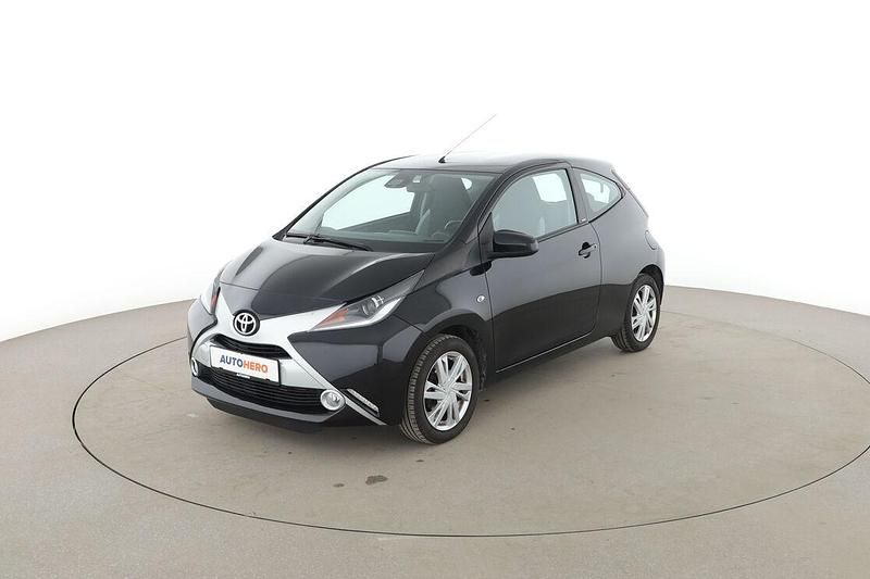 Gebraucht Toyota Aygo Edition-S 69 PS (50 kW) 2017 Schwarz Kleinwagen