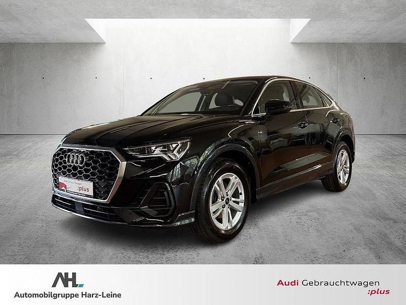 Schwarz Gebraucht 2021 Audi Q3 Sportback Basis SUV | 32.175 € (Fairer Preis) - Bild 1/4