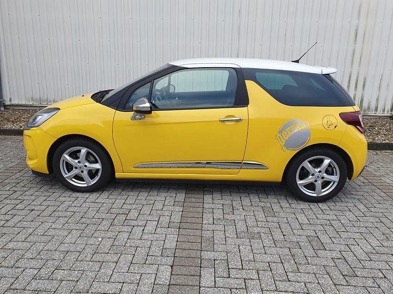 Gebraucht Citroën DS3 Sport Chic 165 PS (121 kW) 2017 Gelb Kleinwagen
