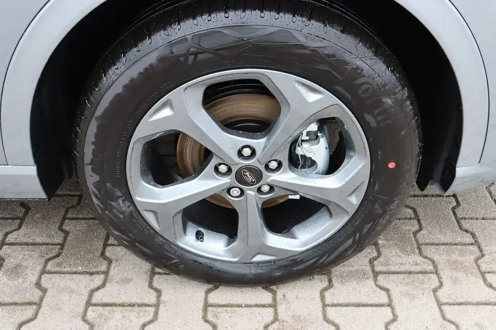 Nowe Ford Kuga ST-Line 182 KM (133 kW) 2026 Biały SUV