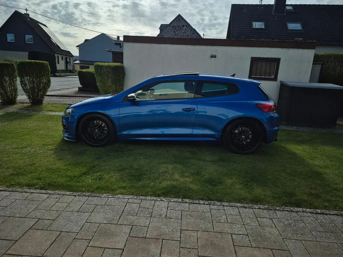 Gebraucht VW Scirocco R 265 PS (194 kW) 2010 Blau Coupé
