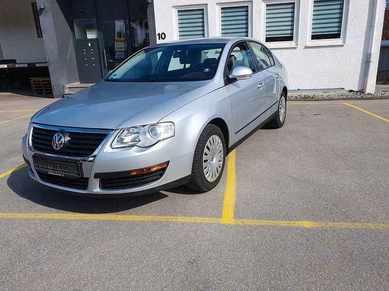 Gebraucht VW Passat Trendline 116 PS (85 kW) 2006 Silber Limousine