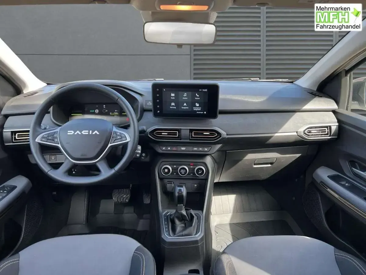 Neu Dacia Jogger Extreme 141 PS (103 kW) 2025 Arktisweiß Van / Kleinbus