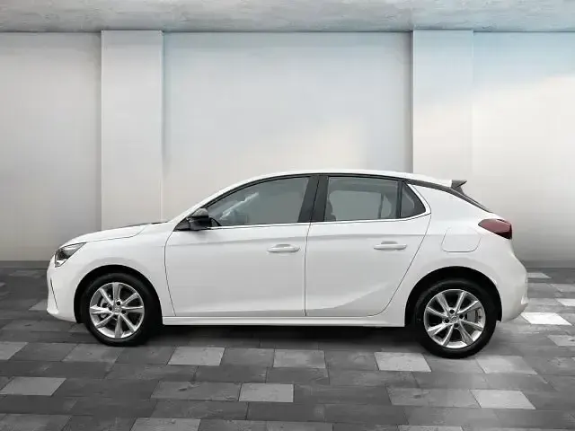 Gebraucht Opel Corsa Elegance 101 PS (74 kW) 2023 Arktis weiß (uni) Kleinwagen
