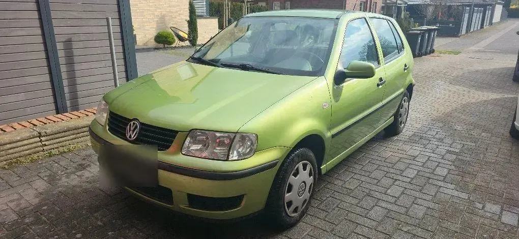 Gebraucht VW Polo Basis 60 PS (44 kW) 2000 Grün Limousine