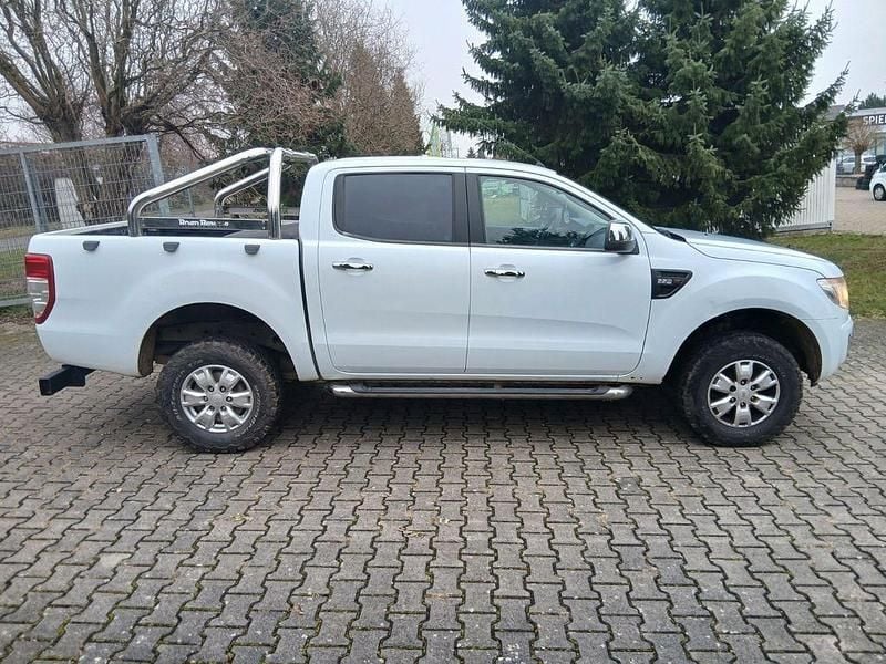 Gebraucht Ford Ranger XLT 150 PS (110 kW) 2014 Weiß Pickup