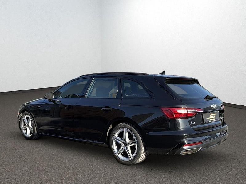 Gebraucht Audi A4 S-Line 204 PS (150 kW) 2023 Schwarz Limousine