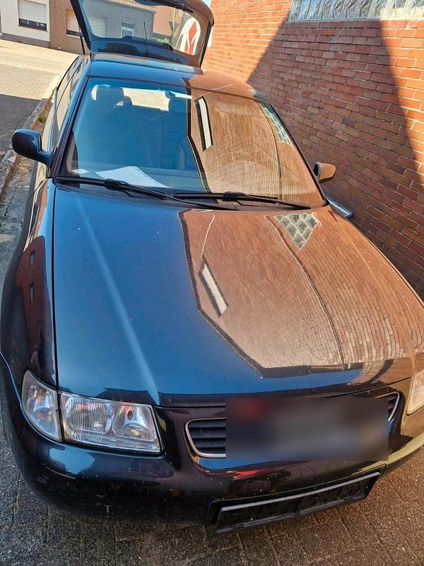 Schwarz Gebraucht 1997 Audi A3 Kleinwagen | 800 € (Fairer Preis) - Bild 1/4