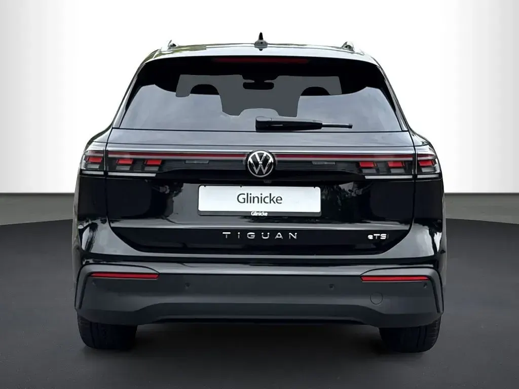 Gebraucht VW Tiguan Goal 150 PS (110 kW) 2025 Grenadillschwarz metallic SUV