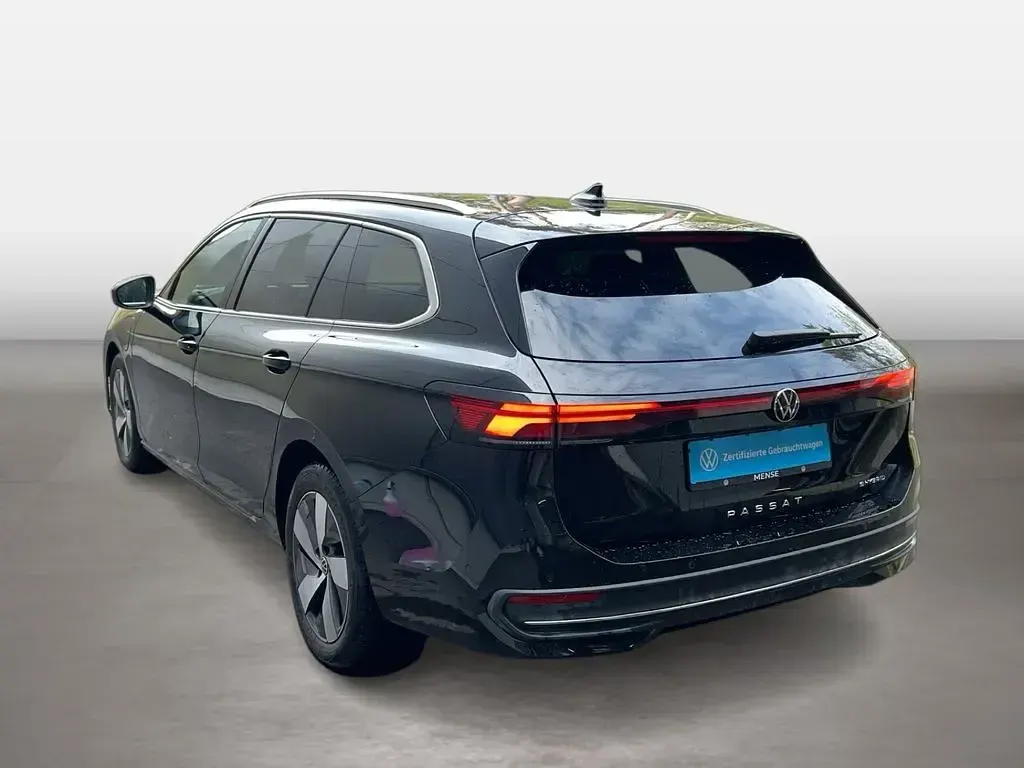 Gebraucht VW Passat Business 150 PS (110 kW) 2025 Grenadillschwarz Kombi