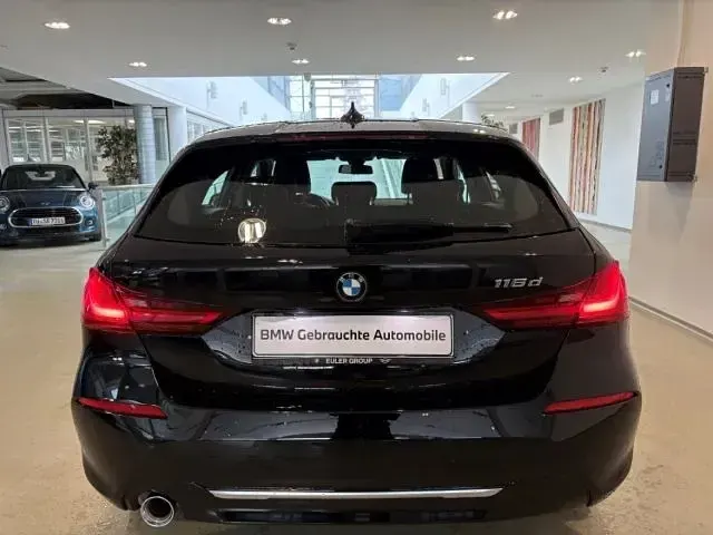 Second-hand BMW 116 116 CP (85 kW) 2021 Negru Hatchback