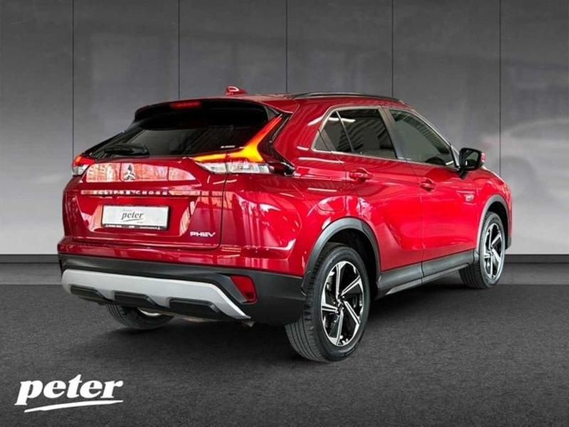 Gebraucht Mitsubishi Eclipse Cross Plus 98 PS (72 kW) 2022 Rot SUV