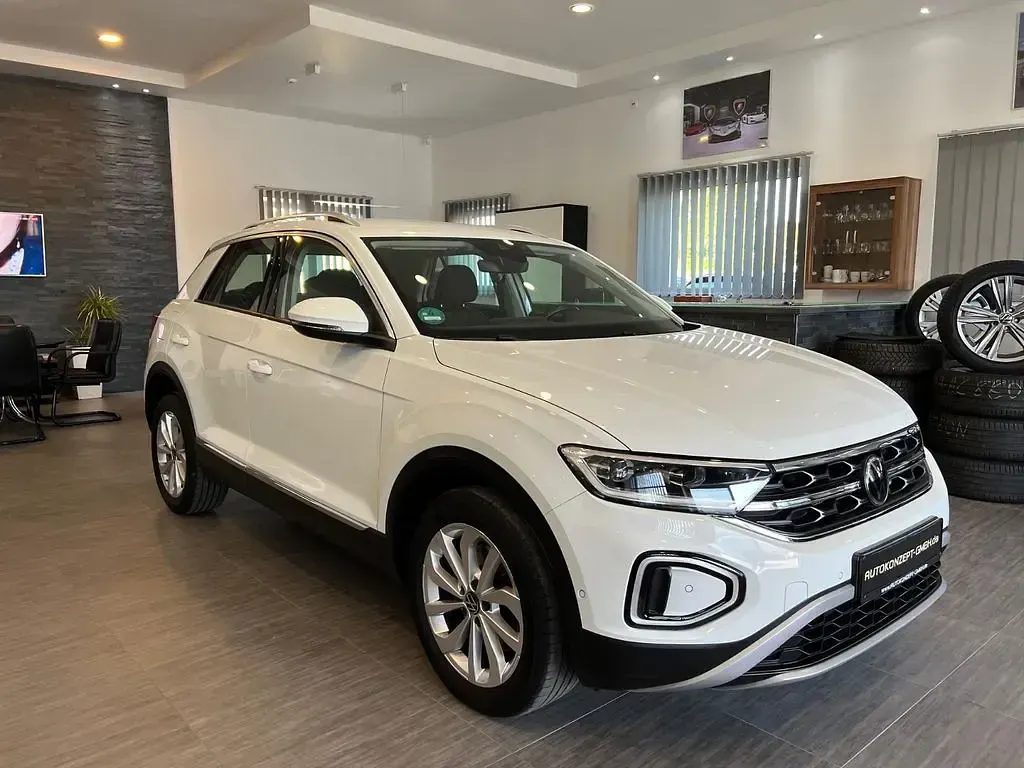 Gebraucht VW T-Roc 150 PS (110 kW) 2022 Weiß SUV
