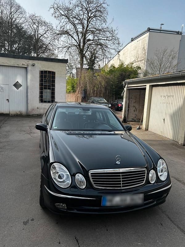 Gebraucht Mercedes E350 272 PS (200 kW) 2006 Schwarz Limousine