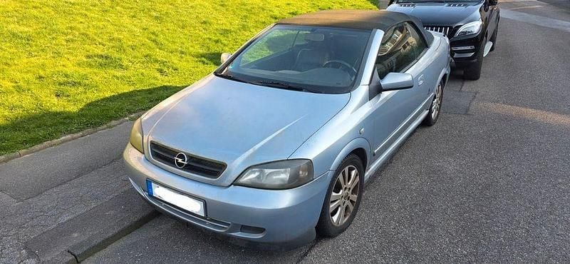 Gebraucht Opel Astra Cabriolet 125 PS (91 kW) 2001 Silber Cabrio