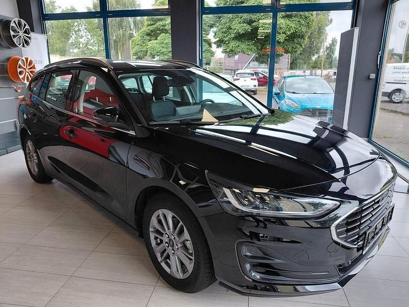 Ny Ford Focus Titanium 125 HK (91 kW) 2025 Sort Stationcar