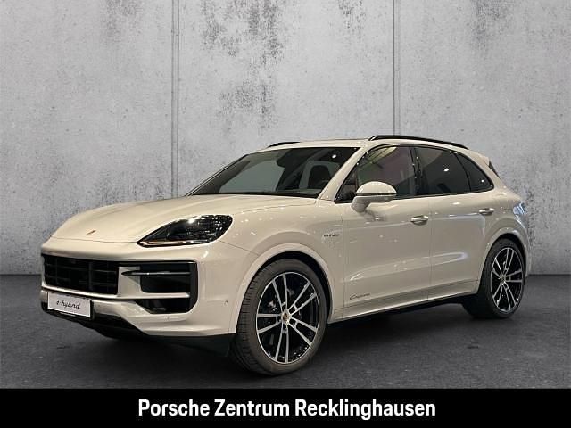 Gebraucht Porsche Cayenne 470 PS (345 kW) 2026 Weiss SUV