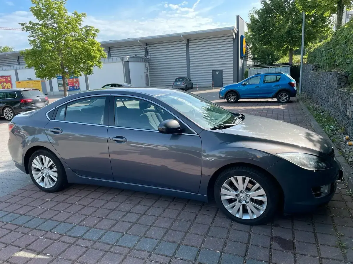 Gebraucht Mazda 6 147 PS (108 kW) 2009 Grau Limousine