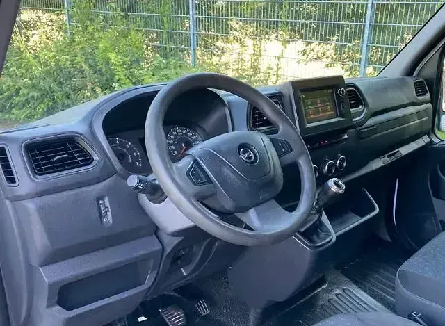 Gebraucht Opel Movano 136 PS (100 kW) 2021 Weiß Van