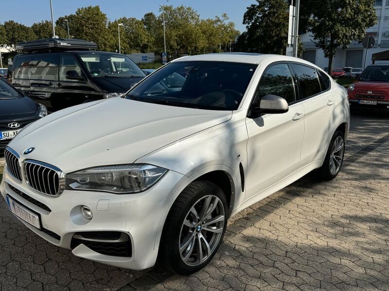 Weiß Gebraucht 2016 BMW X6 M50 Shadowline SUV | 31.500 € (Fairer Preis) - Bild 1/4