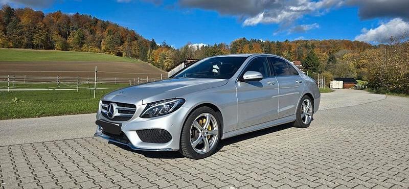Silber Gebraucht 2014 Mercedes C180 AMG line Limousine | 16.900 € (Fairer Preis) - Bild 1/4