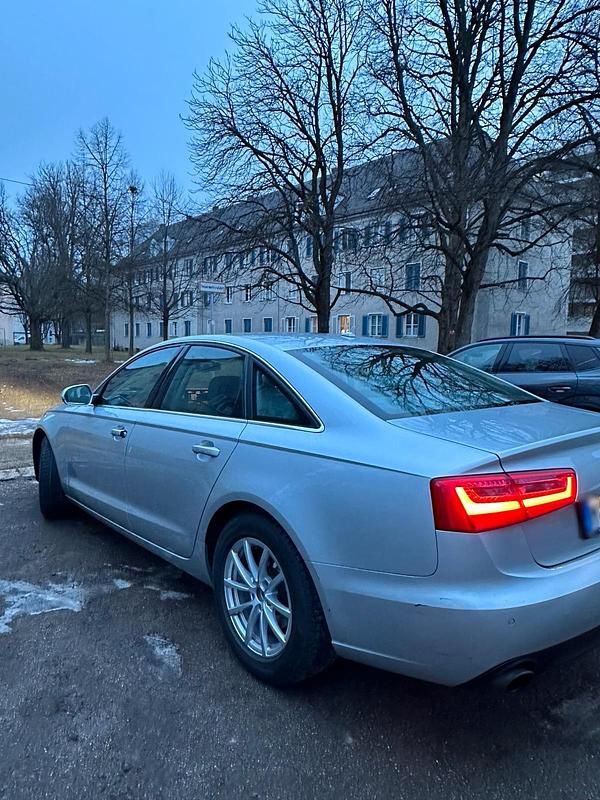 Gebraucht Audi A6 204 PS (150 kW) 2011 Silber Limousine