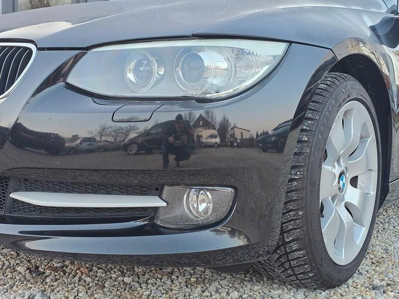 Gebraucht BMW 320 Cabriolet Comfort Edition 170 PS (125 kW) 2013 Schwarz Cabrio