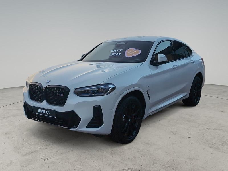 Weiß Neu 2025 BMW X4 M Sport SUV | 68.540 € - Bild 1/4