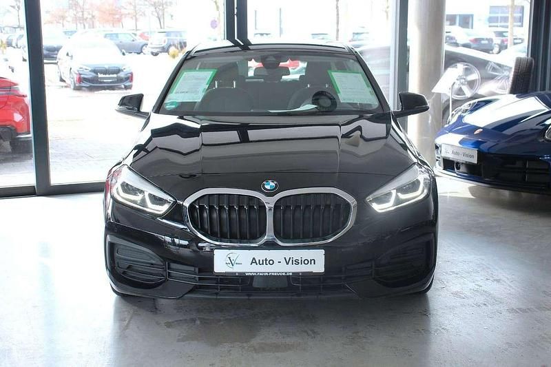 Gebraucht BMW 118 Advantage 136 PS (100 kW) 2023 Schwarz Kleinwagen