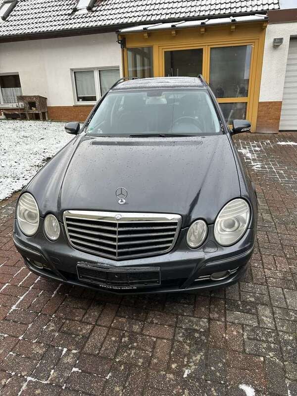 Gebraucht 2008 Mercedes E220 Avantgarde Kombi | 4.000 € (Superpreis) - Bild 1/4