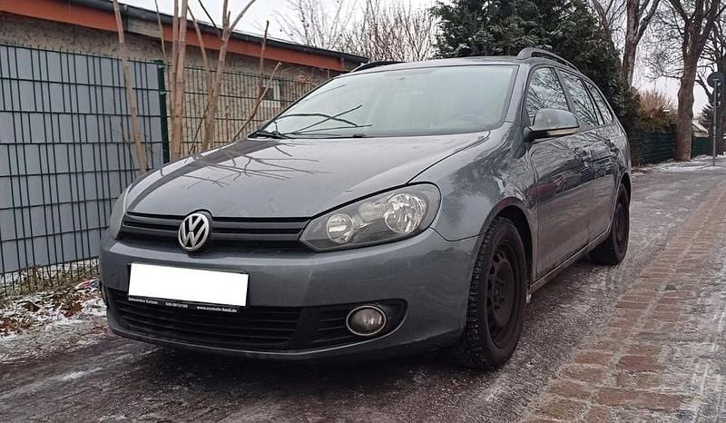 Grau Gebraucht 2011 VW Golf VI Kleinwagen | 3.350 € (Guter Preis) - Bild 1/4