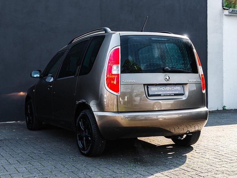 Gebraucht Skoda Fabia Elegance 69 PS (50 kW) 2015 Braun Kombi