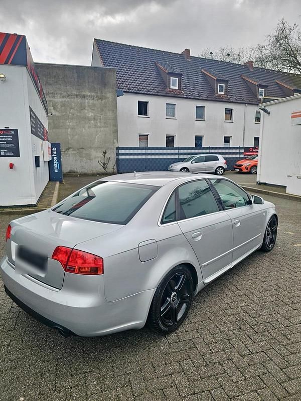 Second-hand Audi A4 S-Line 200 CP (147 kW) 2008 Argintiu Berlinǎ