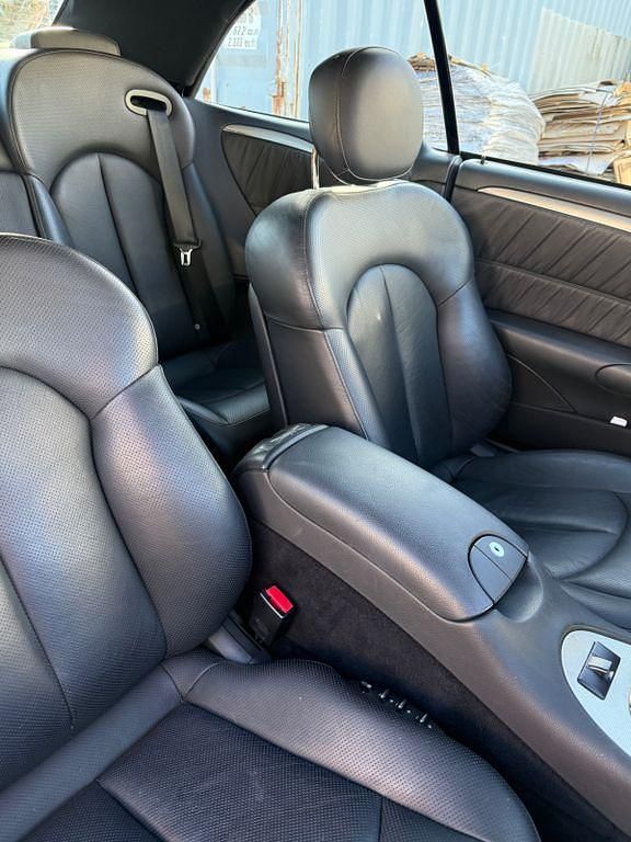 Gebraucht Mercedes CLK350 272 PS (200 kW) 2008 Grau Cabrio