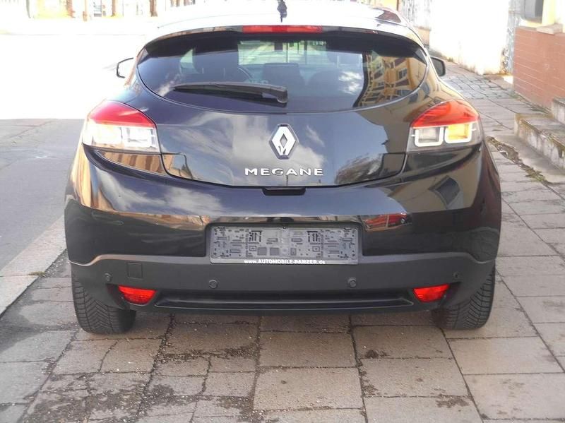 Gebraucht Renault Mégane Coupé Bose Edition 116 PS (85 kW) 2016 Sternenschwarz Coupé