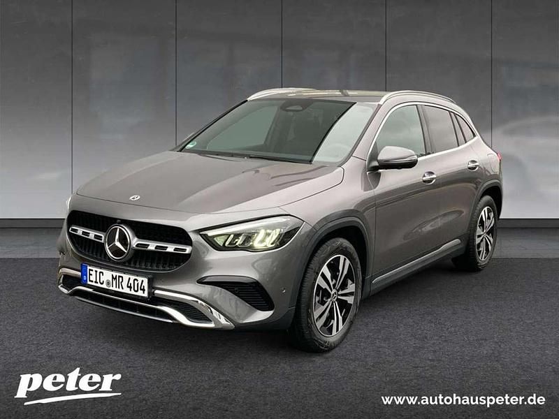 Metalliclack mountaingrau Gebraucht 2024 Mercedes GLA220 Progressive SUV | 46.640 € (Etwas zu teuer) - Bild 1/3