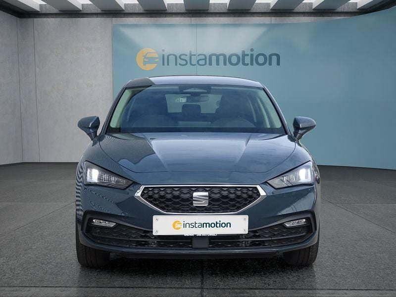 Neu Seat Leon Style 116 PS (85 kW) 2026 Blau Kleinwagen