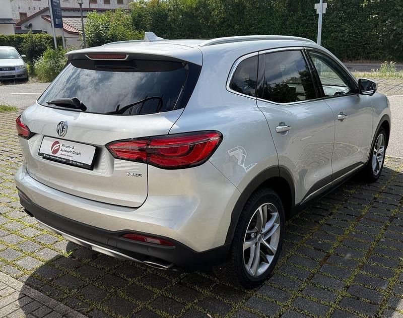 Gebraucht MG HS Luxury 162 PS (119 kW) 2023 Silber SUV