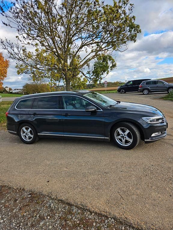 Gebraucht VW Passat Highline 150 PS (110 kW) 2015 Grau Kombi