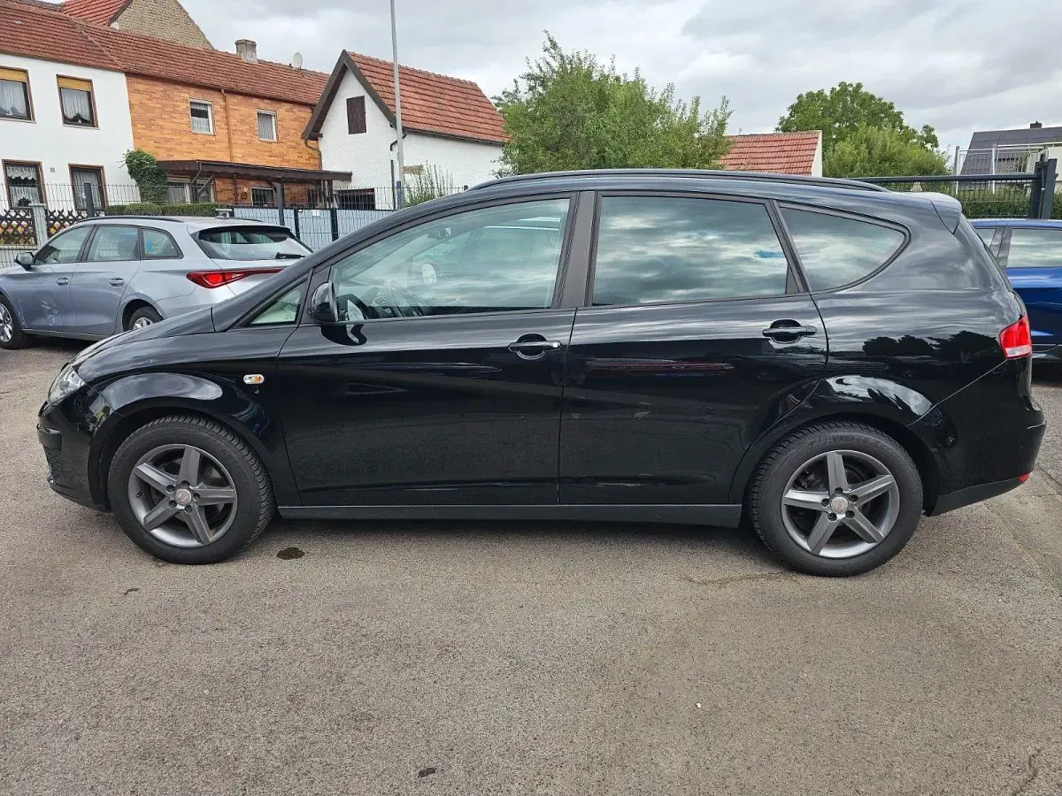 Gebraucht Seat Altea XL Sun 105 PS (77 kW) 2015 Schwarz Van / Kleinbus