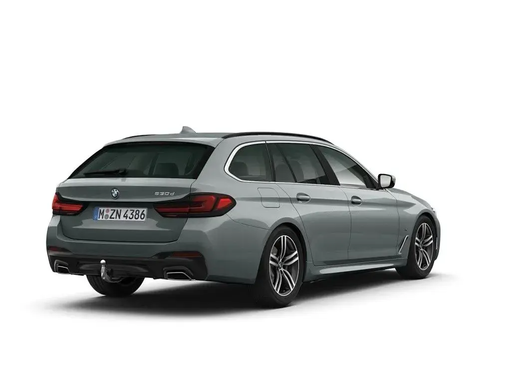 Gebraucht BMW 530 M Sport 286 PS (210 kW) 2024 Grau Kombi