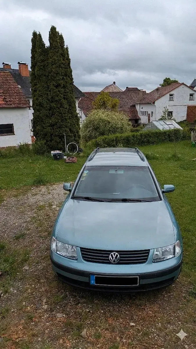 Gebraucht VW Passat 105 PS (77 kW) 2000 Grün Kombi