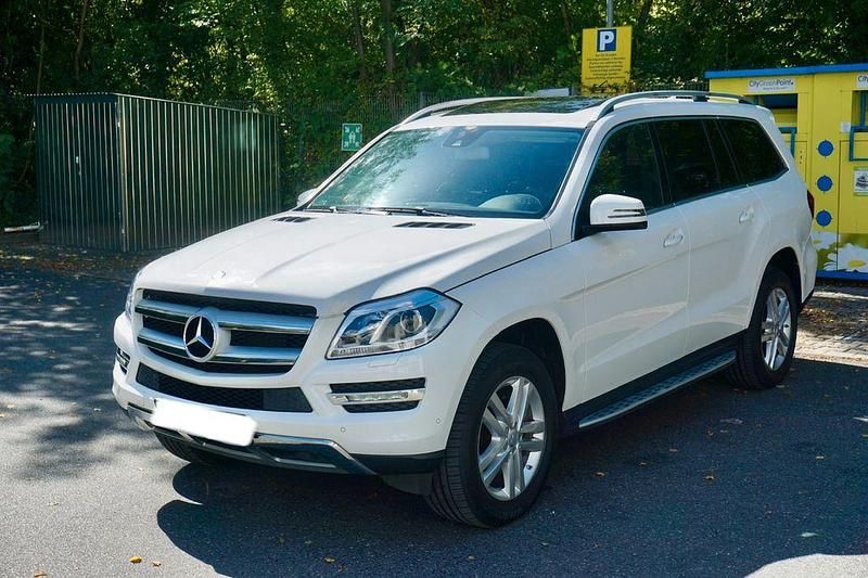 Weiß Gebraucht 2014 Mercedes GL450 SUV | 19.900 € (Fairer Preis) - Bild 1/4